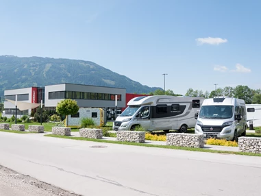 Wohnmobilhändler: Firmenzentrale Weißenbach/Liezen - Gebetsroither Handels GmbH