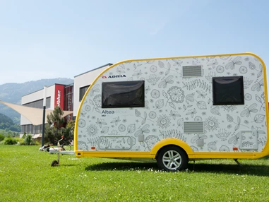Wohnmobilhändler: Firmenzentrale Weißenbach/Liezen - Gebetsroither Handels GmbH