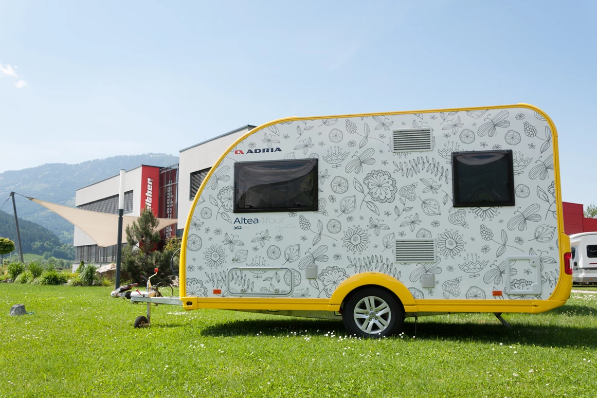 Wohnmobilhändler: Firmenzentrale Weißenbach/Liezen - Gebetsroither Handels GmbH