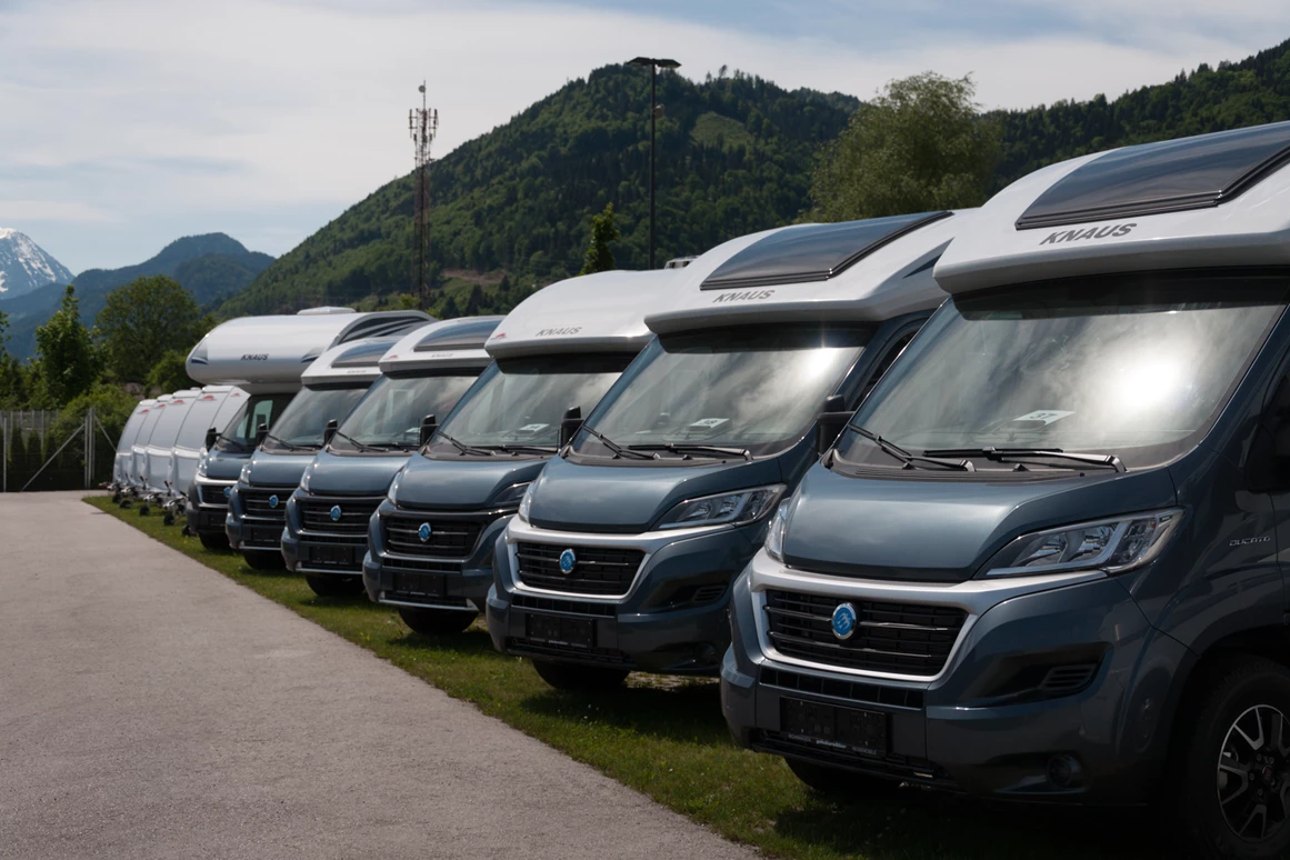Wohnmobilhändler: Firmenzentrale Weißenbach/Liezen - Gebetsroither Handels GmbH