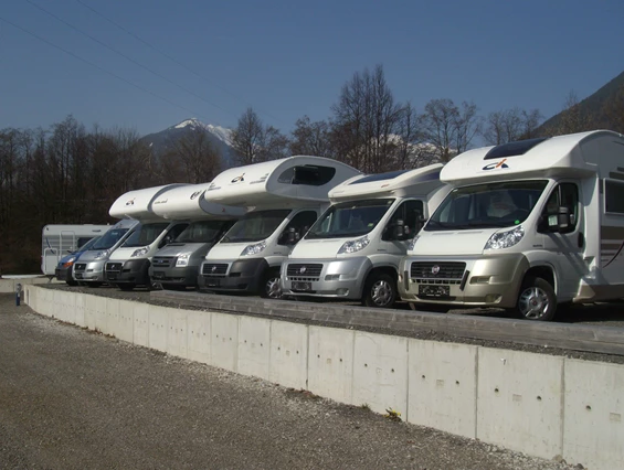 Wohnmobilhändler: WebCamping.at