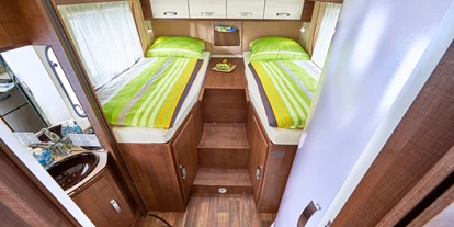 Caravandealer - Itter - Der Forster T 738 EB - Wohnmobile RASS