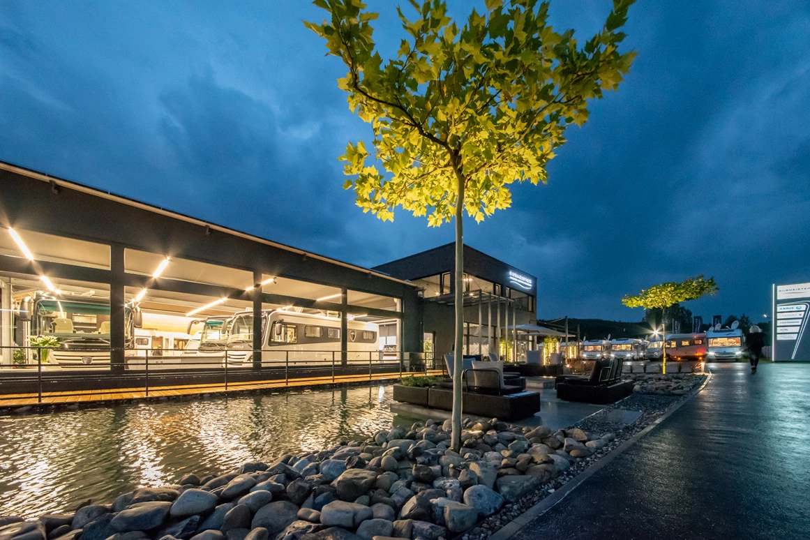 Wohnmobilhändler: Burmeister Caravan-Center Bodensee GmbH