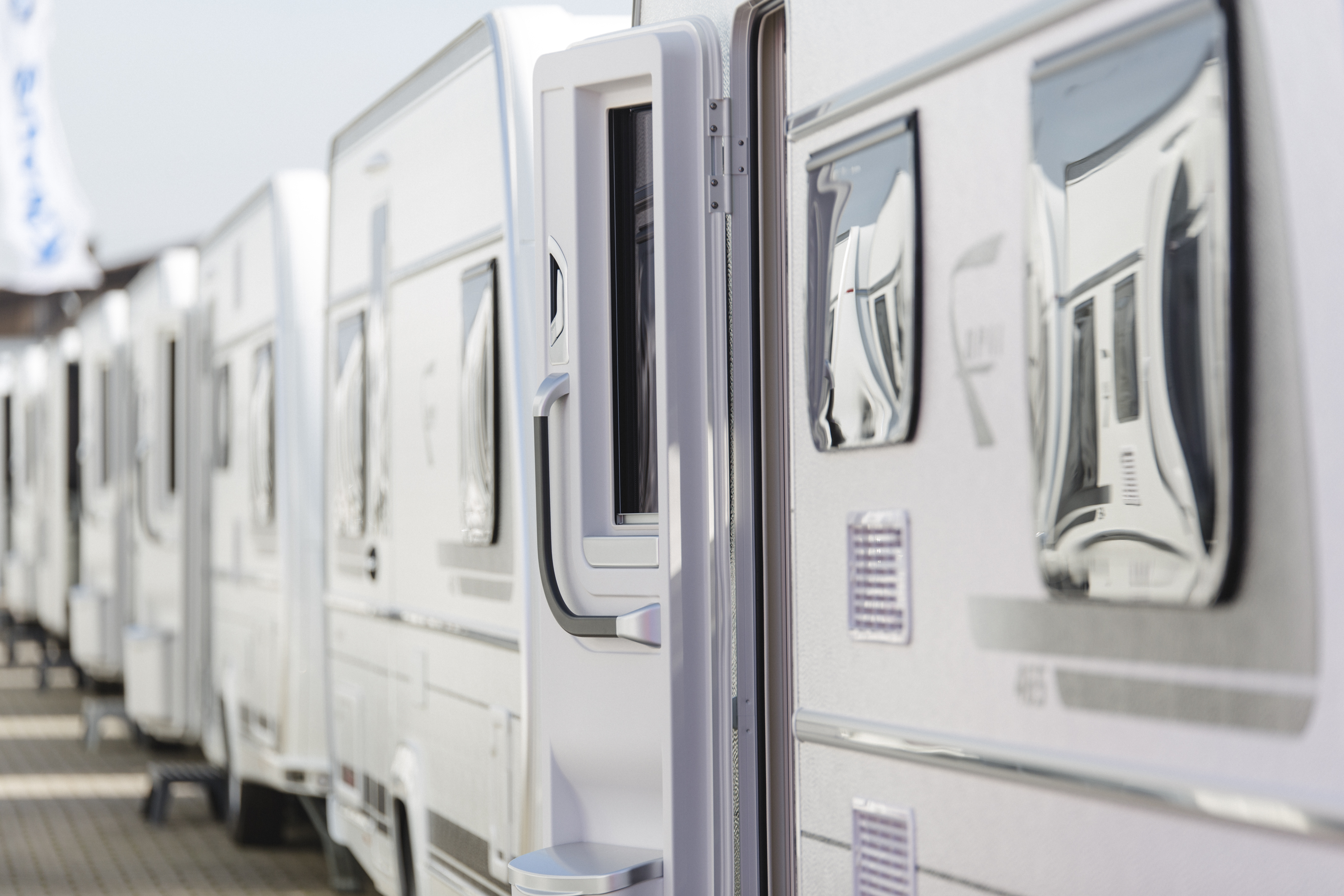 Wohnmobilhändler: Camping-Center Vöpel GmbH