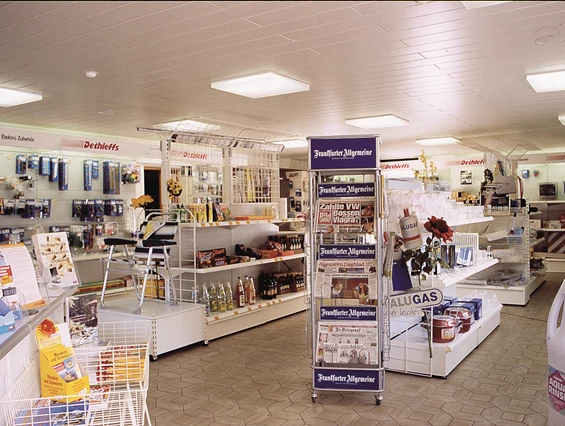 Wohnmobilhändler: Zubehör-Ersatzteile Shop - Camping-Freizeitzentrum Sägmühle GmbH