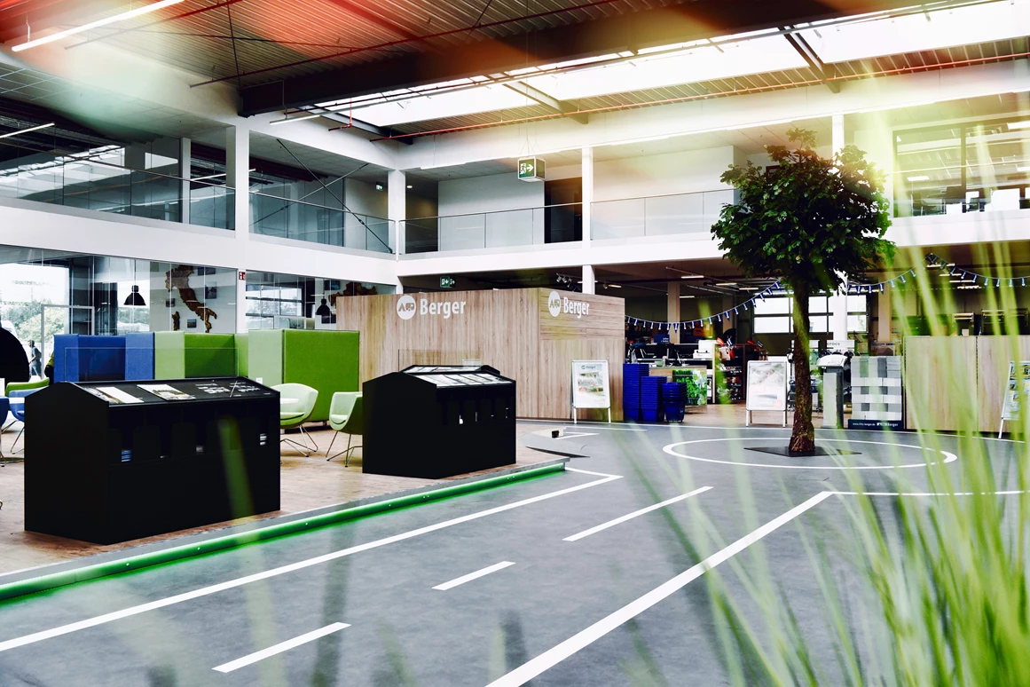 Wohnmobilhändler: Caravan Center Bocholt