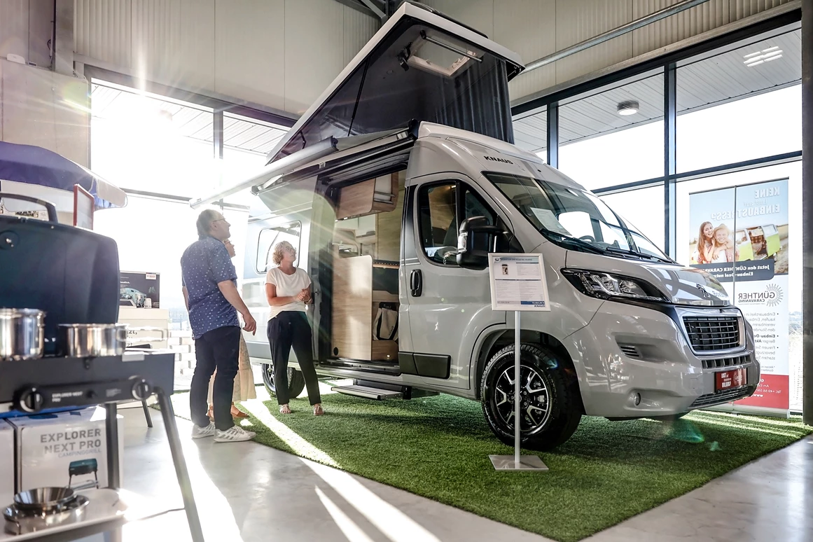 Wohnmobilhändler: Kundenberatung - Günther Caravaning GmbH