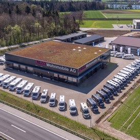 Wohnmobilhändler: 10`000m² Grosser Ausstellungsplatz - Alco Wohnmobile AG