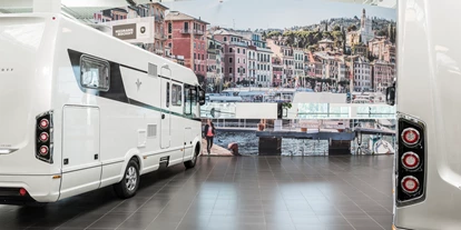 Wohnwagenhändler - Markenvertretung: Bürstner - Erwin Hymer World
