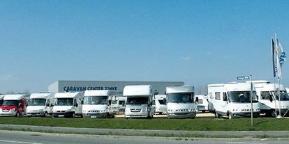 Caravan dealer - Markenvertretung: Hobby - Bildquelle: http://www.caravan-zinke.de - Caravan-Center Zinke