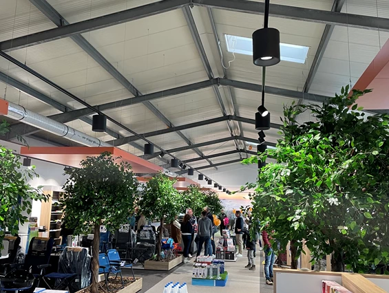 Wohnmobilhändler: Camperwelt Schöler GmbH & Co. KG