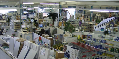Wohnwagenhändler - Verkauf Zelte - Deutschland - Unser Campingzubehör Shop mit 1000 qm Auswahl - Campingmarkt GmbH