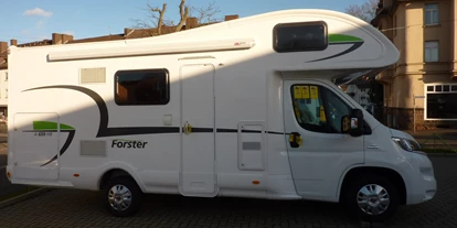 Wohnwagenhändler - Markenvertretung: Bürstner - Holiday Mobil Fa. Aldag