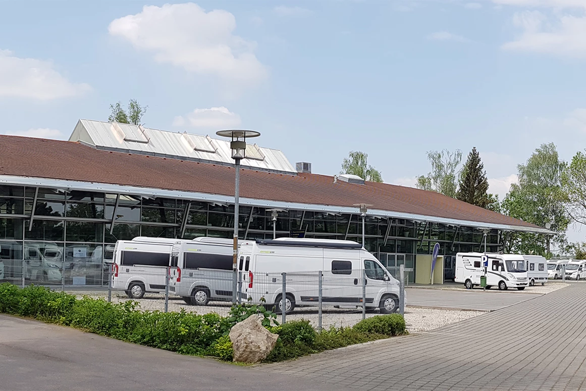 Wohnmobilhändler: Willkommen in der Caravaning Galerie - Caravaning Galerie Augsburg - Ihr freundlicher Partner in Bayern für Hymer und Fleurette