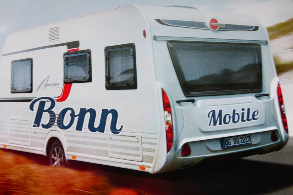Wohnmobilhändler: BonnMobile ist der Wohnmobil Fachmann für den Wohnmobil Ankauf in Deutschland. Hier bei BonnMobile sind Sie genau richtig, wenn Sie Ihr gebrauchtes Wohnmobil ab Baujahr 1994 verkaufen wollen. - Sadik Yildizbas