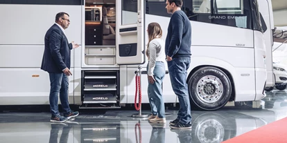 Wohnwagenhändler - Markenvertretung: LMC - Deutschland - Heck Caravan & Reisemobile