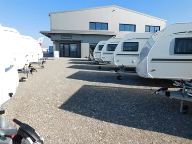 Wohnmobilhändler: Caravancenter Brockmann GmbH