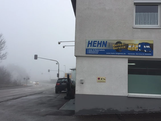 Wohnmobilhändler: Firma Hehn Dieter