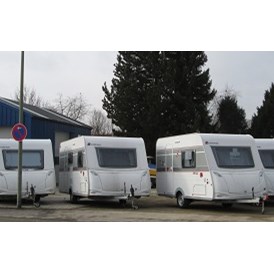 Wohnmobilhändler: Quelle: http://www.caravan-bauer.de - Caravan Bauer