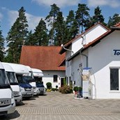 Wohnmobilhändler - TOUR-MOBIL GmbH