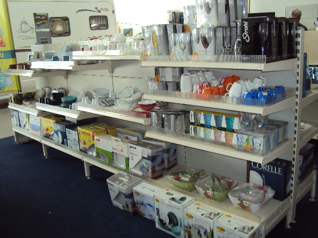 Concessionario di caravan - Campingshop - Zubehörshop - Rema Camping