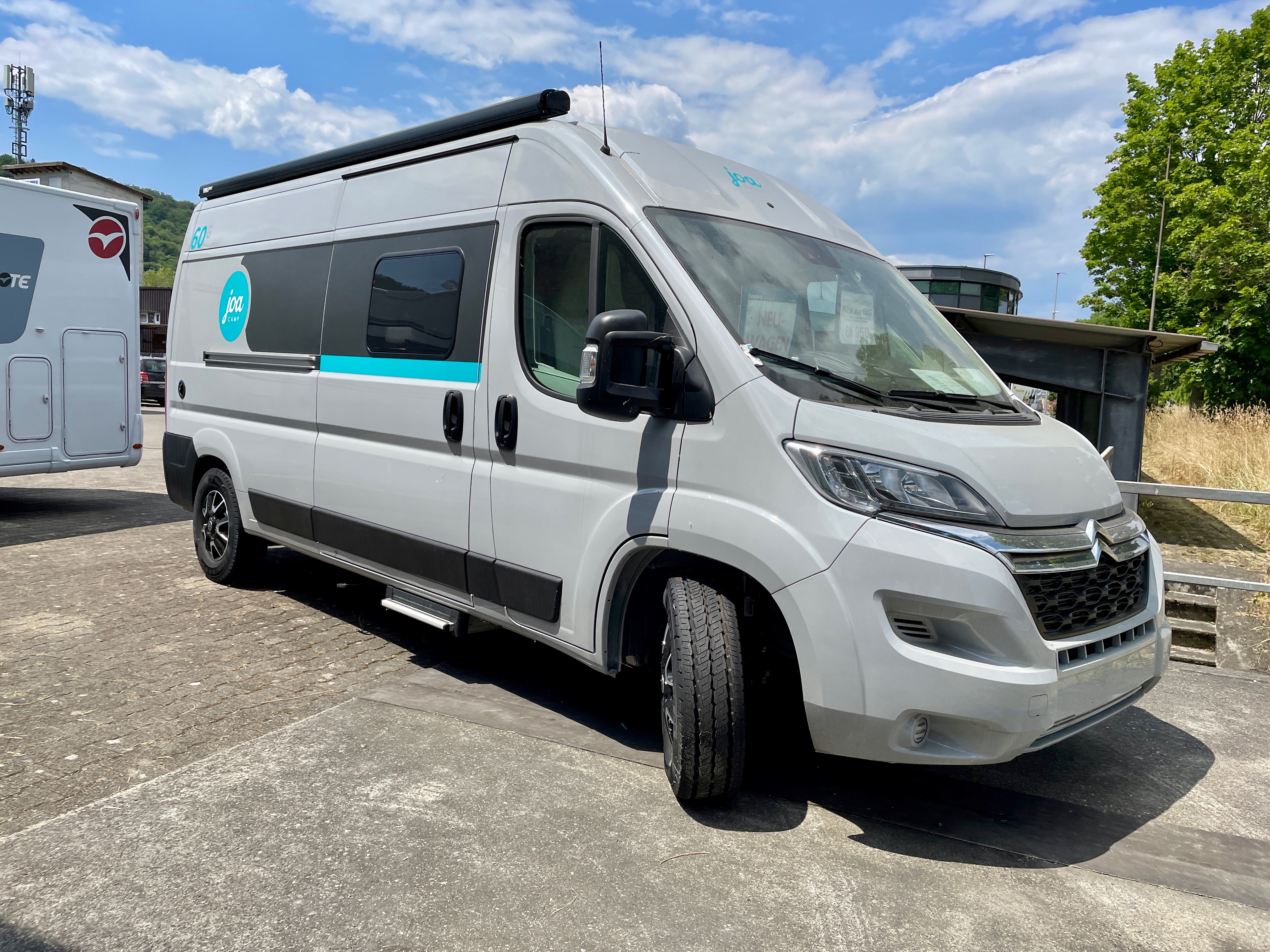 Caravandealer - Zwitserland - Neu und Occsaionsfahrzeuge - Vogel Wohnmobile