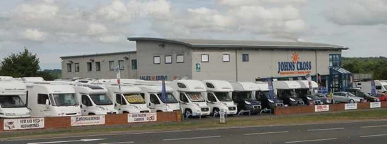 Wohnmobilhändler: Johns Cross Motorcaravan