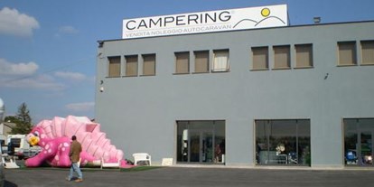 Wohnwagenhändler - Markenvertretung: Fendt - Grosseto - Bildquelle: www.campering.it - Campering S.r.l.
