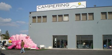 Wohnwagenhändler - Italien - Bildquelle: www.campering.it - Campering S.r.l.
