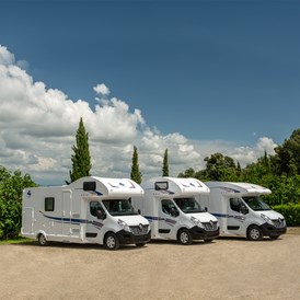 Wohnmobilhändler: Unsere Mietfahrzeuge Mietflotte - Der- Campingladen OG