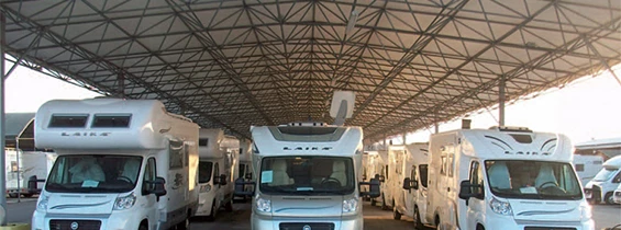 Wohnmobilhändler: www.caravanmarket.it - Caravan Market