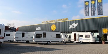 Wohnwagenhändler - Markenvertretung: Dethleffs - Pen Caravans Enschede