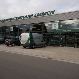Wohnmobilhändler: Quelle: www.cc-emmen.nl - Caravan Centrum Emmen