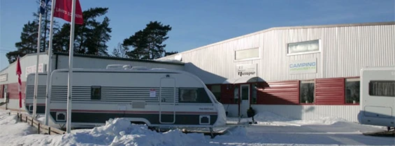 Wohnmobilhändler: www.henrikssonshusvagnar.se - Henrikssons Husvagnar AB
