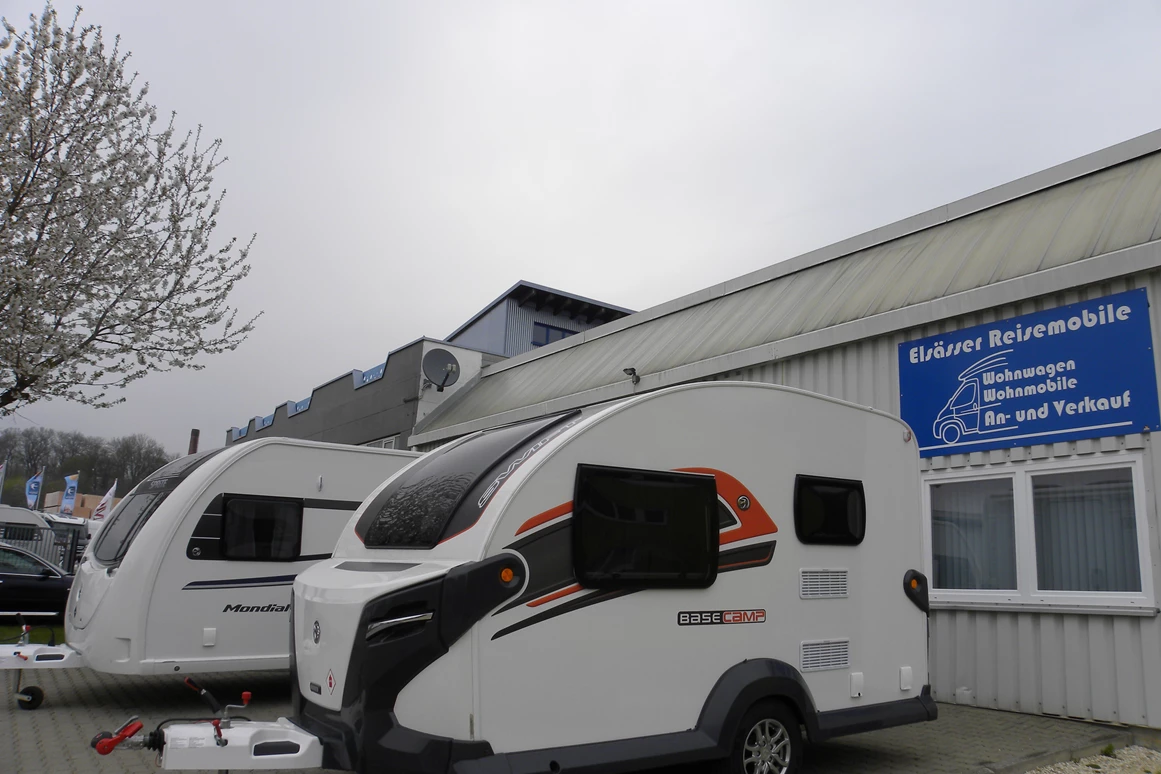 Wohnmobilhändler: Elsässer Reisemobile