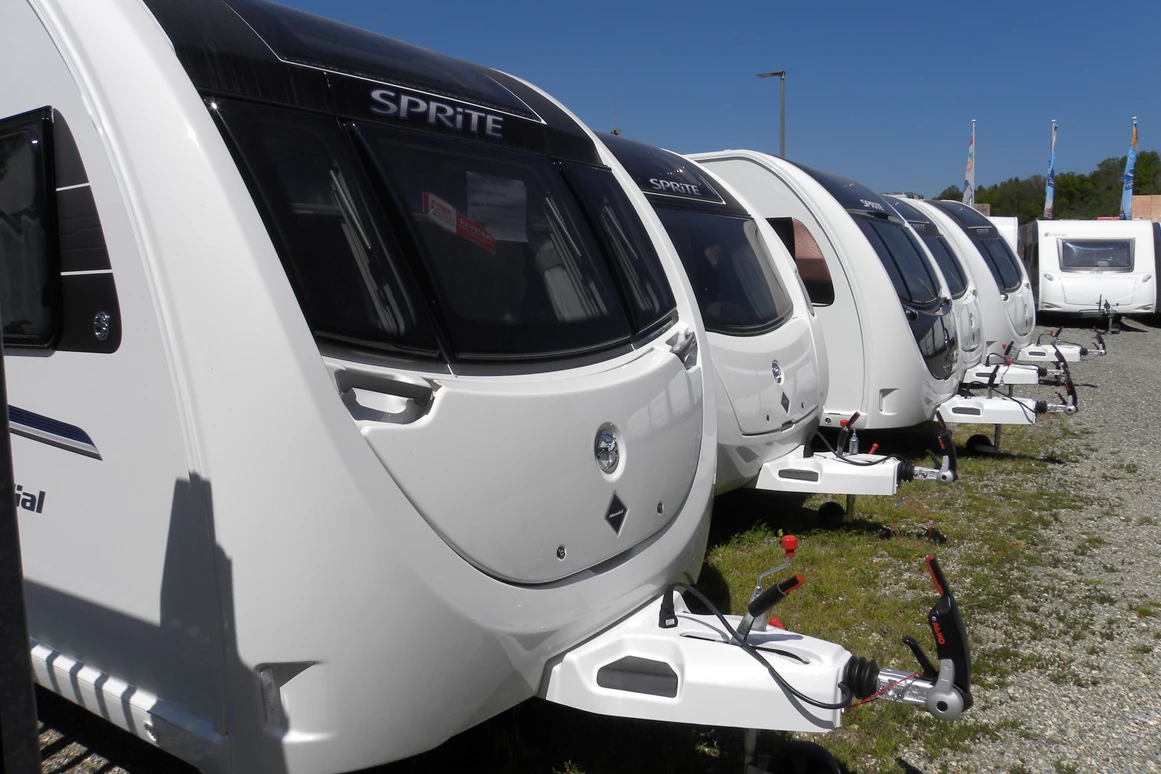Wohnmobilhändler: Elsässer Reisemobile