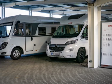 Wohnmobilhändler: A. C. Dehne GmbH