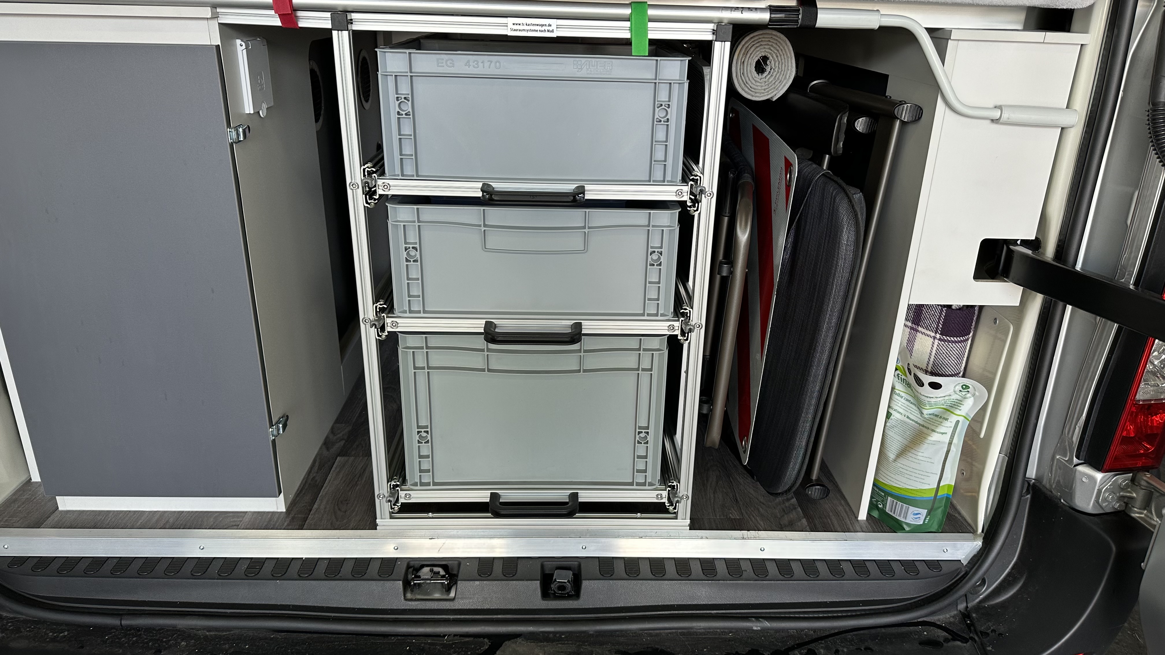 Wohnmobilhändler: TC Kastenwagen & Reisemobil Service Freiburg