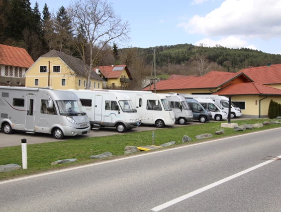 Wohnmobilhändler: FIRMENSTANDORT KÄRNTEN - Camper Neugebauer  Werner Neugebauer MAILBU NIESMANN+BISCHOFF WESTFALIA CARTHAGO SERVICE UND VERKAUF