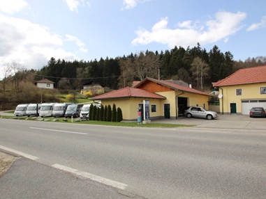 Wohnmobilhändler: FIRMENSTANDORT KÄRNTEN - Camper Neugebauer  Werner Neugebauer MAILBU NIESMANN+BISCHOFF WESTFALIA CARTHAGO SERVICE UND VERKAUF