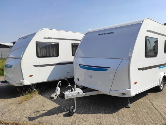 Wohnmobilhändler: Unsere gesamte Mietflotte besteht aus Fahrzeugen der Marke Weinsberg. Ab 2022 auch mit Kastenwagen und Co. - Camping-its.me
