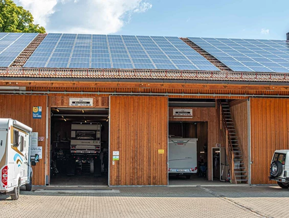 Wohnmobilhändler: Werkstattplätze 1+ 2 + 3 + 4 - Caravan Service Stehmeier - CARAVAN SERVICE Stehmeier