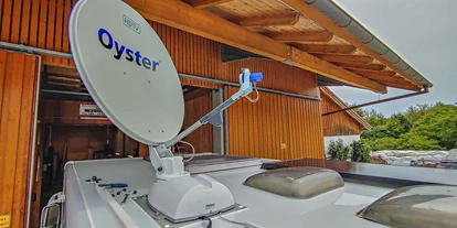 Caravan dealer - Unfallinstandsetzung - Germany - Nachrüstung von TV/SAT Anlagen - Caravan Service Stehmeier - CARAVAN SERVICE Stehmeier