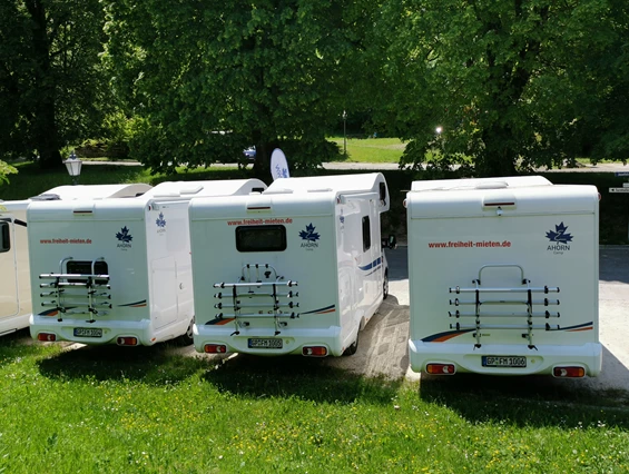 Wohnmobilhändler: Wohnmobile Röder