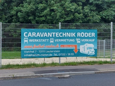 Wohnmobilhändler: Wohnmobile Röder