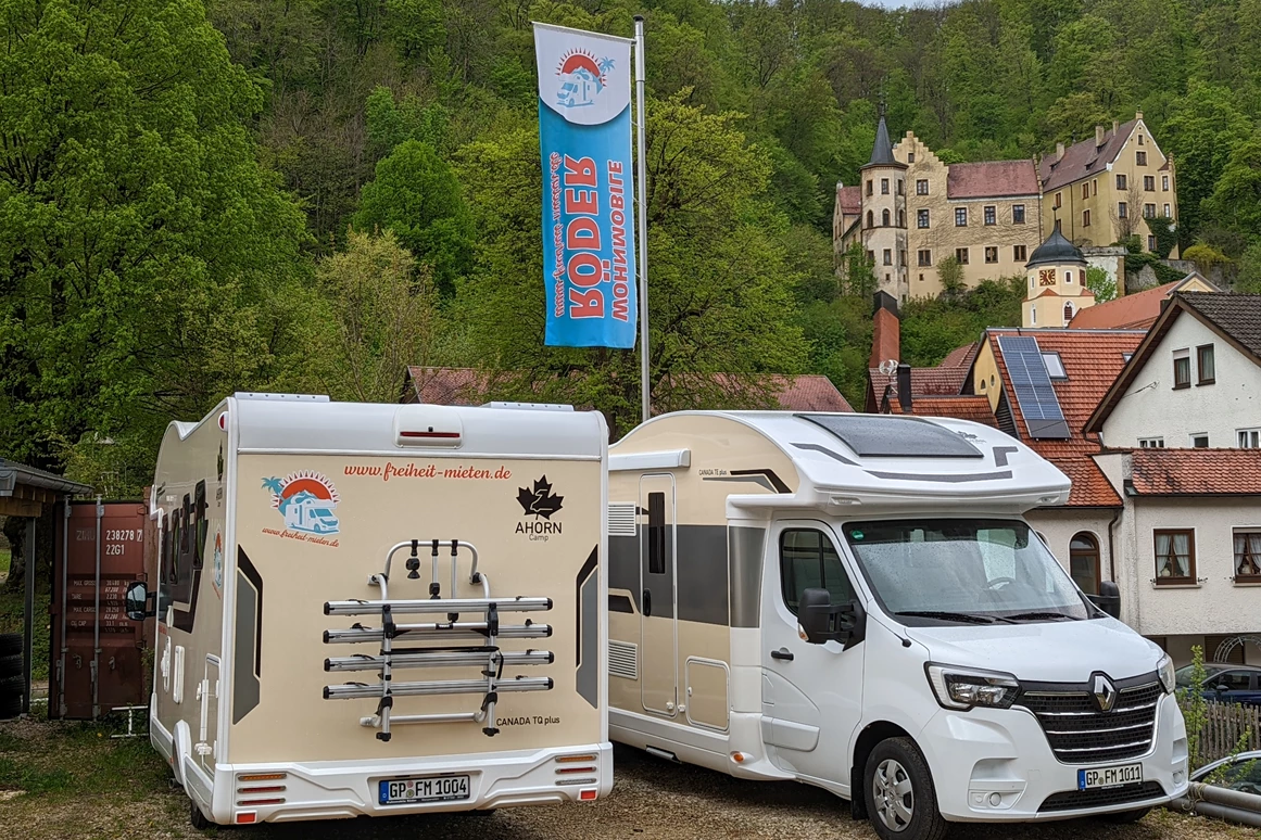 Wohnmobilhändler: Wohnmobile Röder