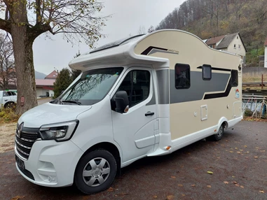 Wohnmobilhändler: Wohnmobile Röder