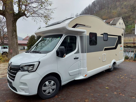 Wohnmobilhändler: Wohnmobile Röder