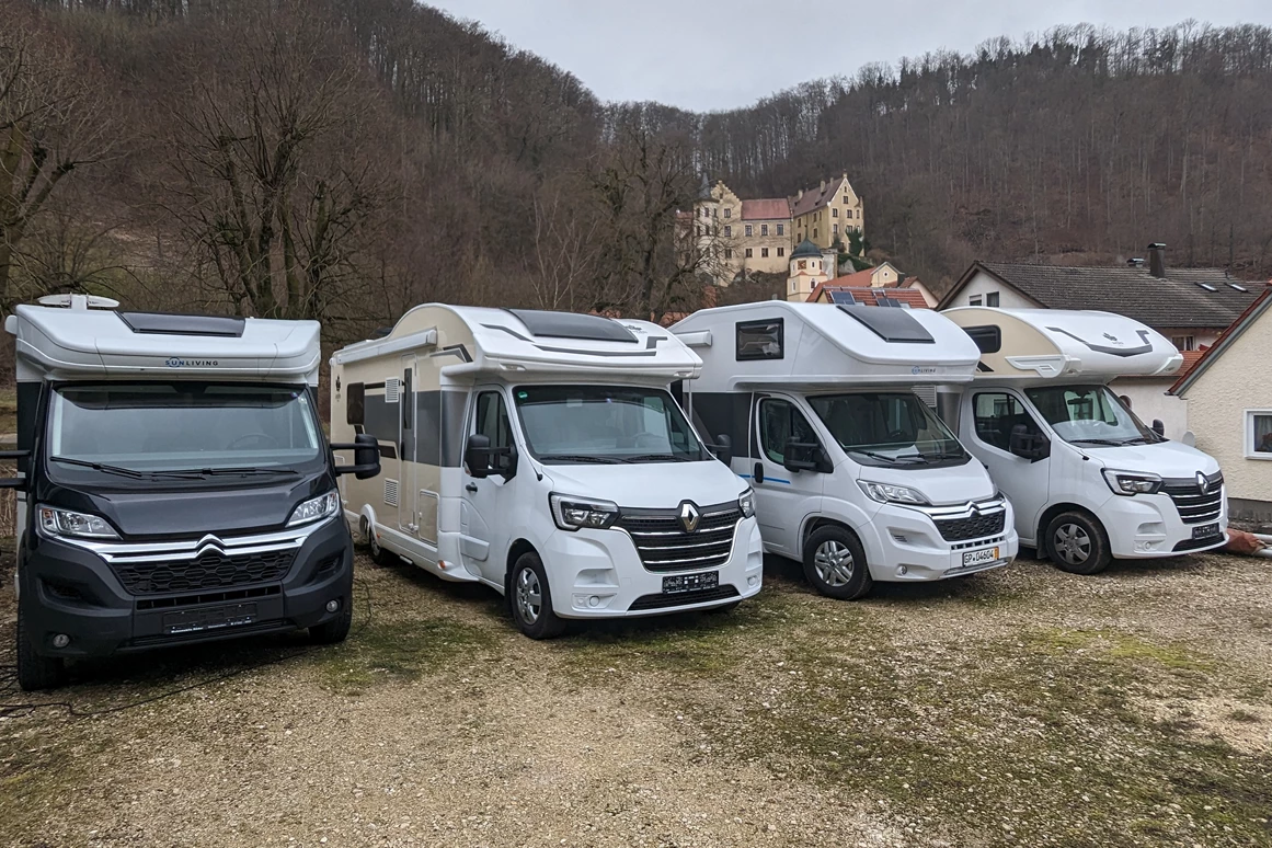 Wohnmobilhändler: Wohnmobile Röder