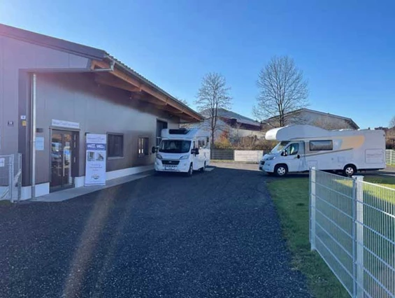 Wohnmobilhändler: Fellnasenmobil Frank Eigenbrod